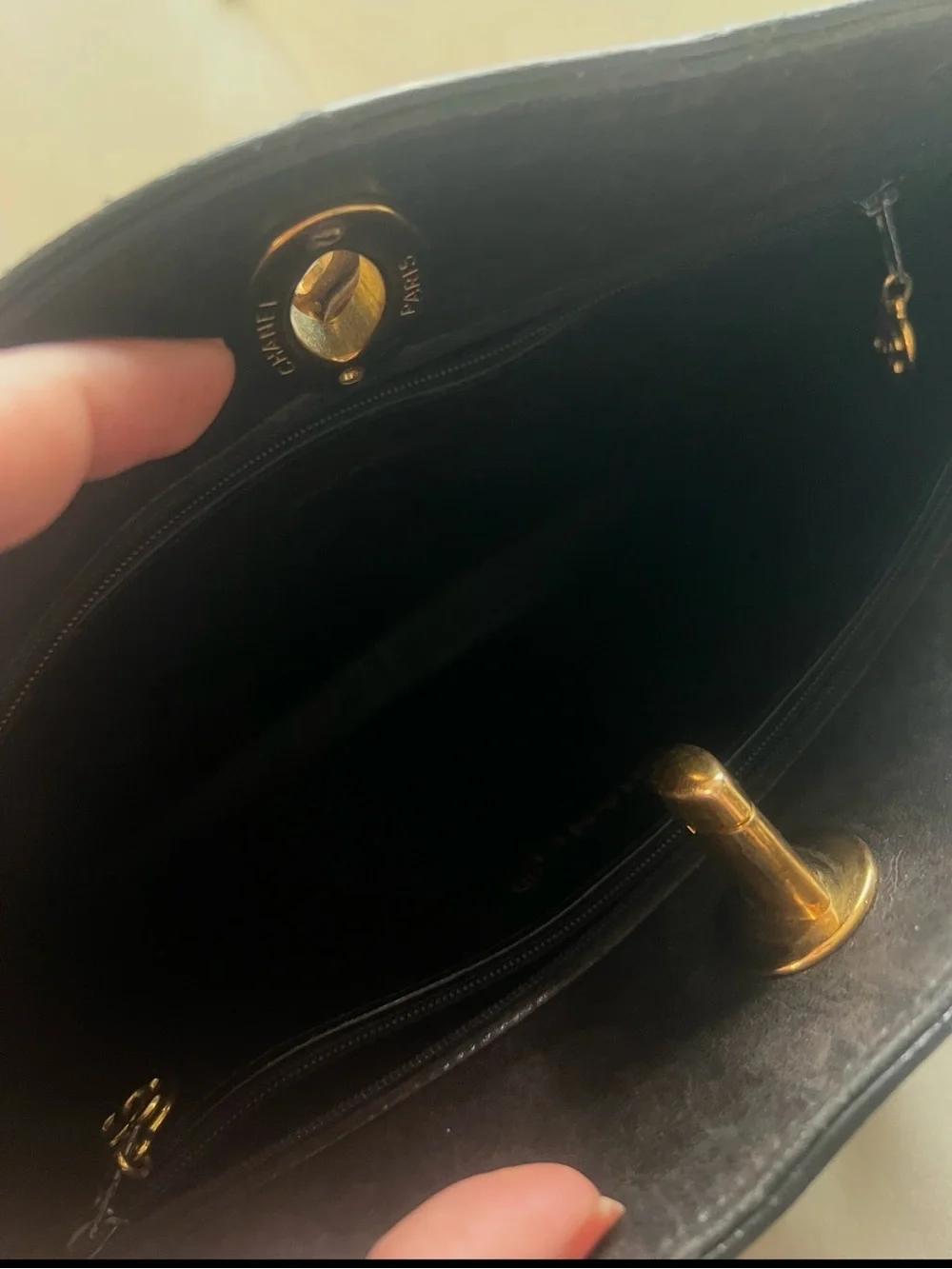 CHANEL Black Quilted Crossbody Bag with Gold Hardware y2k 90s